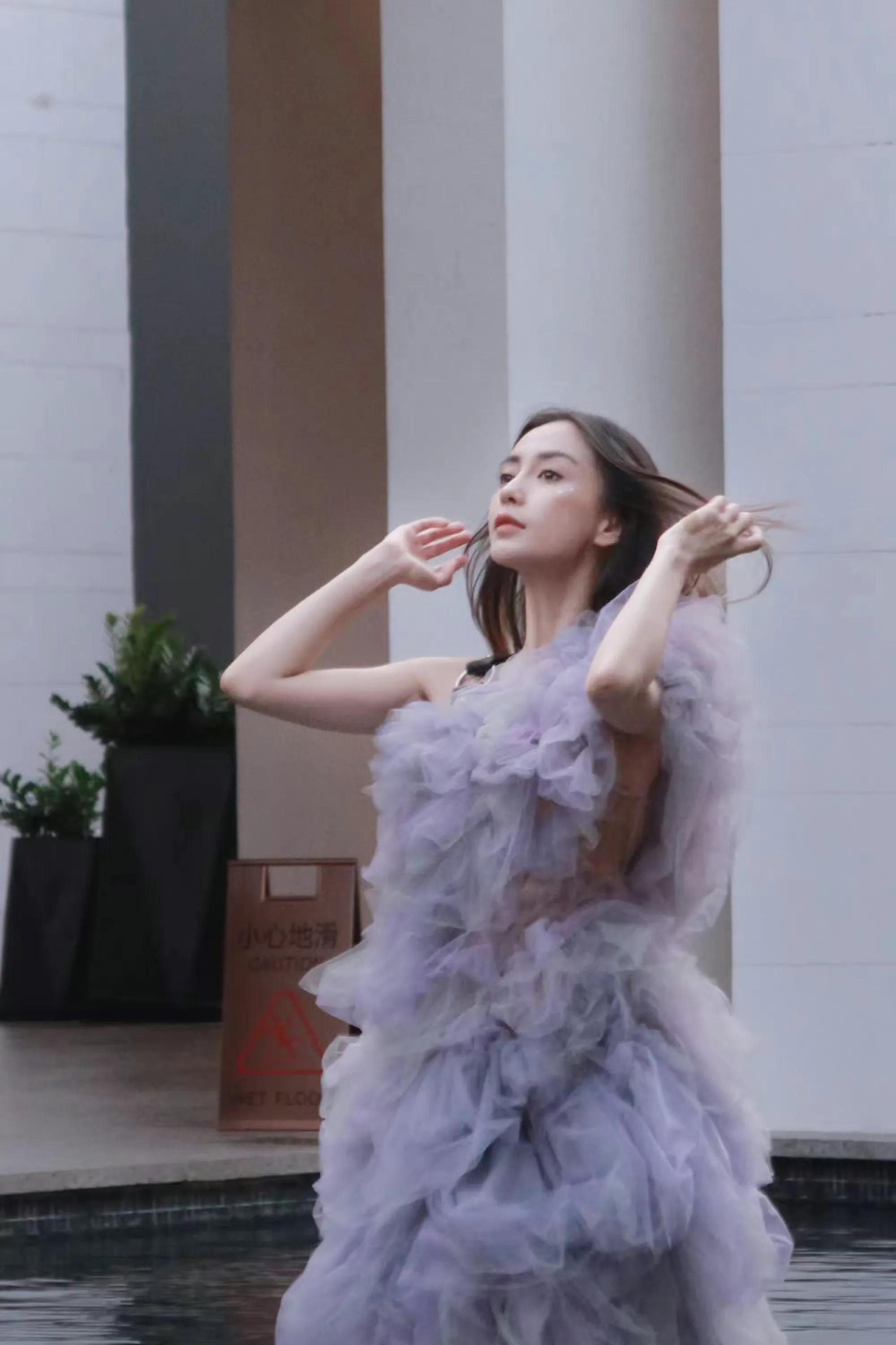 Angelababy夏日绝美时尚大片来啦