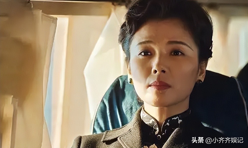 同样是演宋美龄,把邬君梅、刘涛、高圆圆等人放在一起,差别出来了