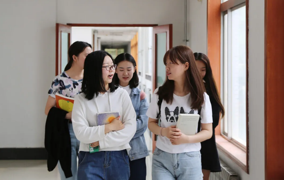 大学校园也有“潜规则”，辅导员一般不会明说，大一新生需要注意