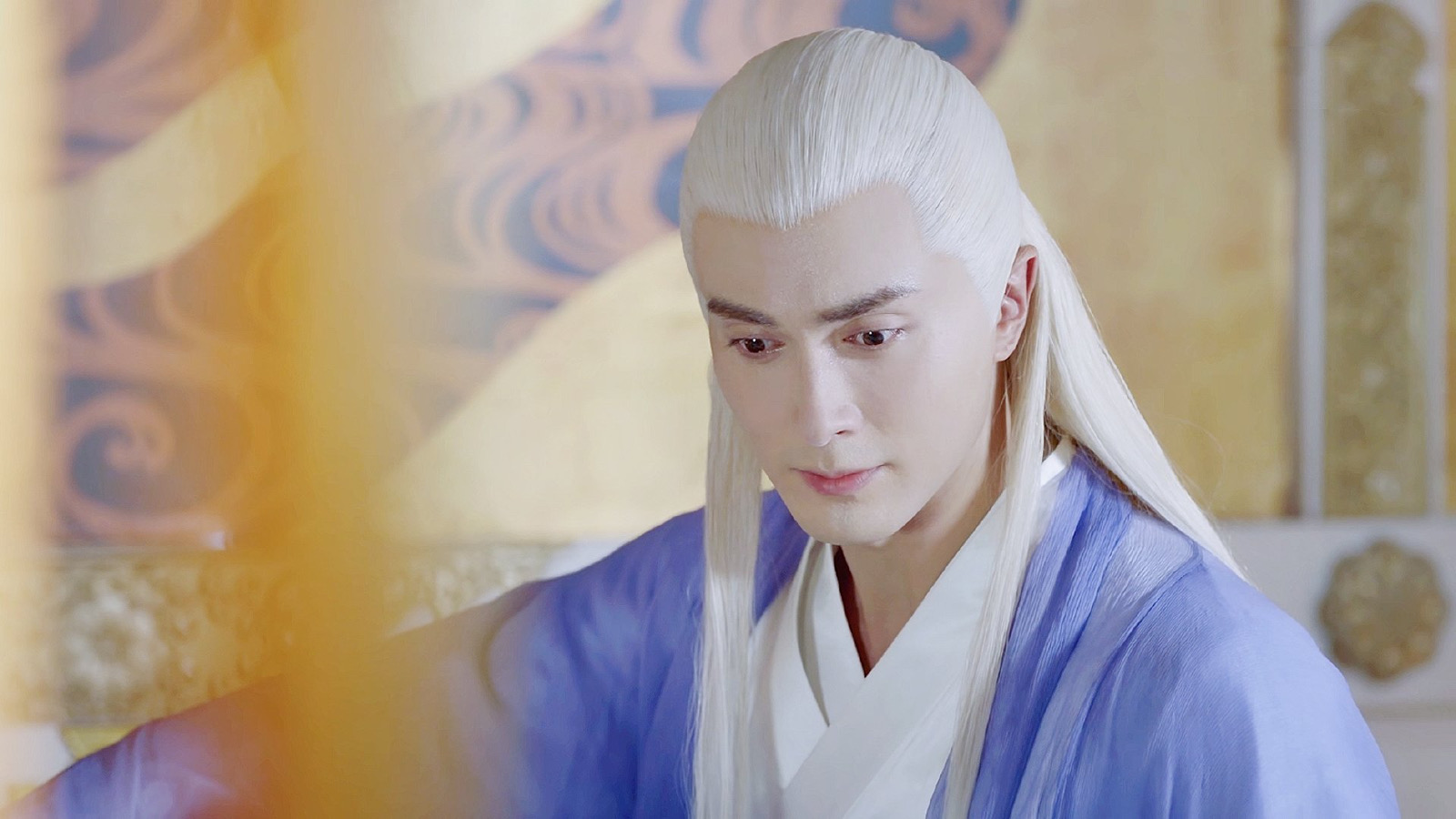 谁说白发就是老？这6位古装美男白发太惊艳，盛世容颜勾人心弦