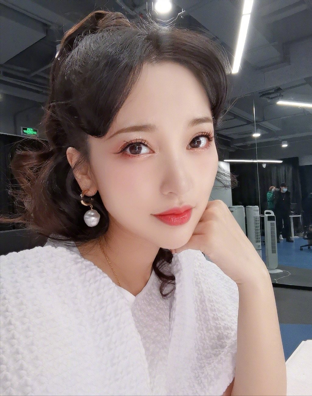 两天曝出7个瓜，婚内出轨、被判刑、被曝有新欢，个个都是大瓜