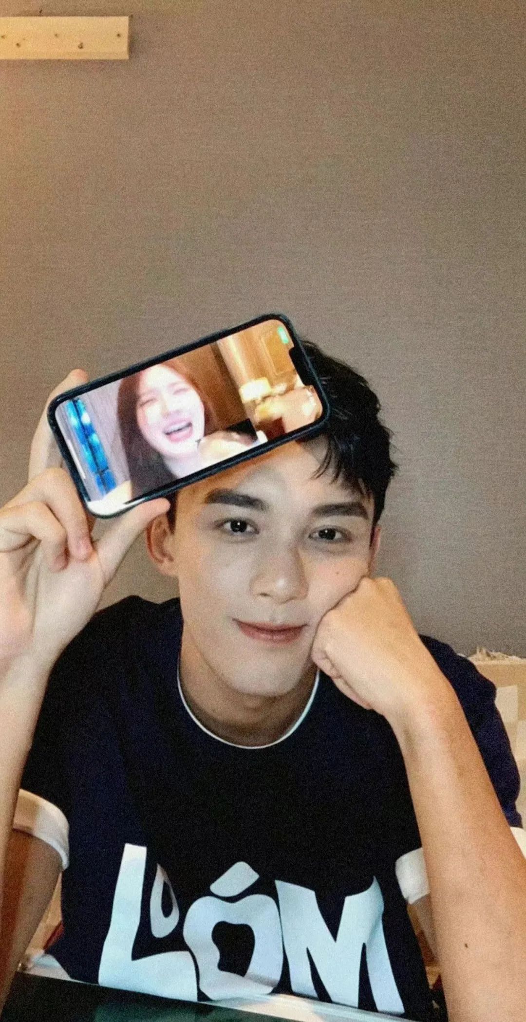 「星汉灿烂」吴磊×赵露思情侣壁纸头像