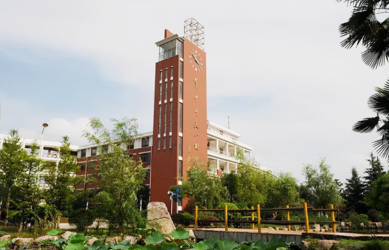 全国高中排名发布！华师一附中荣获第一，长郡中学创新高排名第6