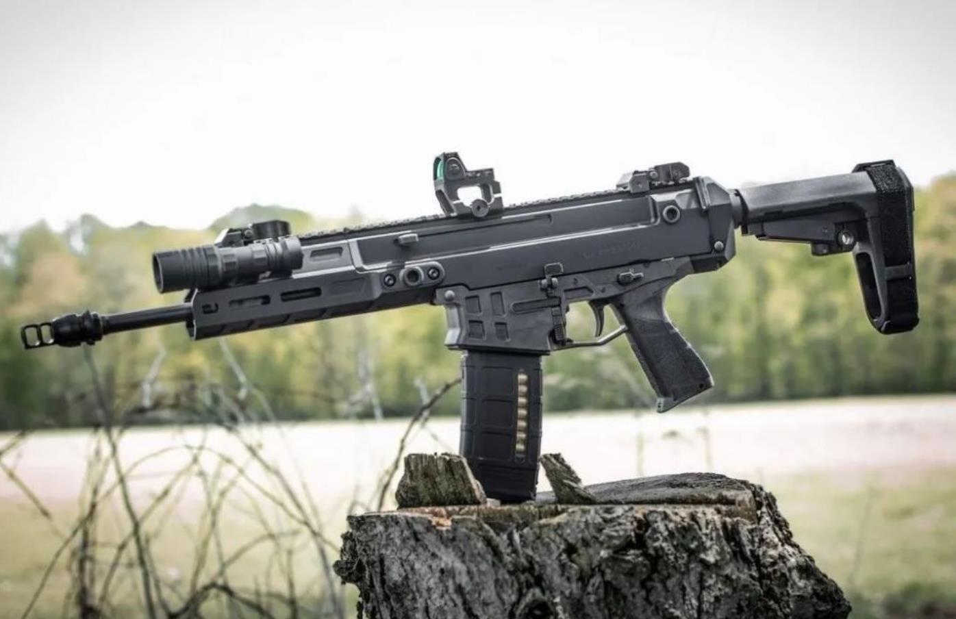 "法国外籍军团"的20种轻武器,配置与正规法军相同