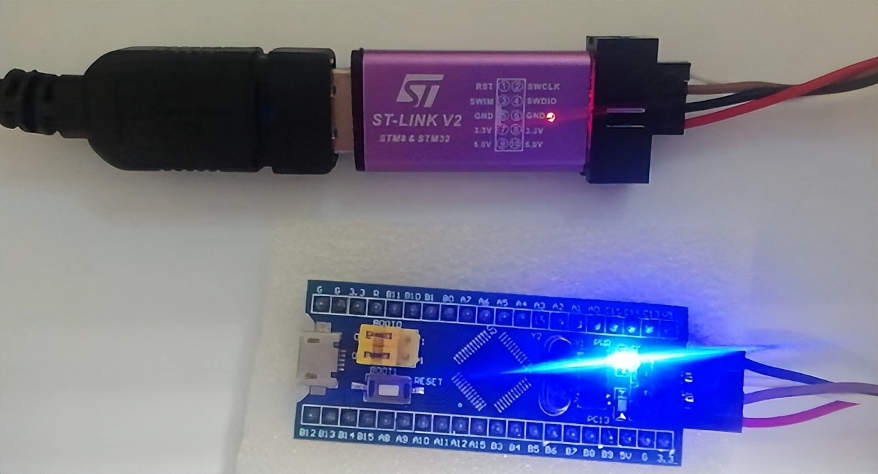 Stm32-02.使用ST-LINK V2为STM32F103C8T6上传程序