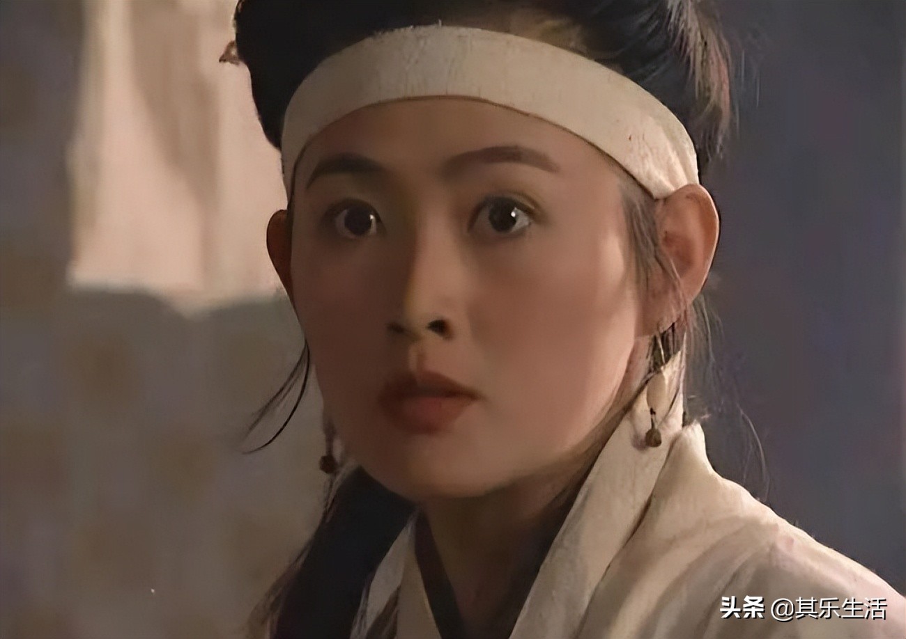 “女要俏，一身孝”，那些披麻戴孝也无损美貌的女演员