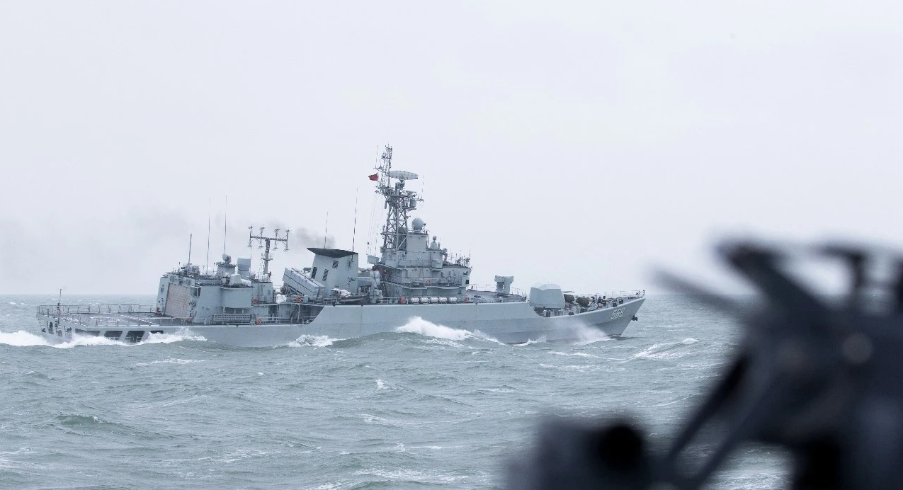 我軍真來了！ 懷化艦抵近台島，台軍如臨大敵：將演練“保衛港口”
