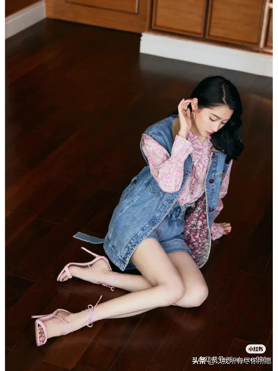 人间极品关晓彤