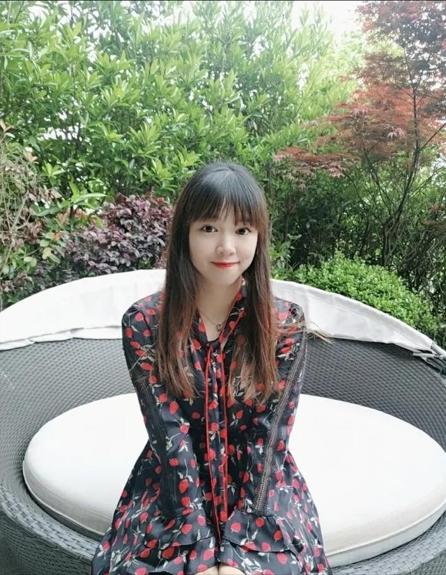 2021中国象棋十大美女美貌与智慧并重,妩媚与才华齐飞