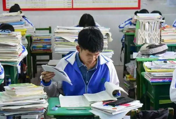 2022中高考时间有变动，个别地区高考延期一个月？考生家长应知晓