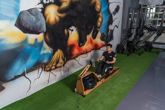 不想跑步？专业健身教练告诉你燃脂TOP1划船机怎么用