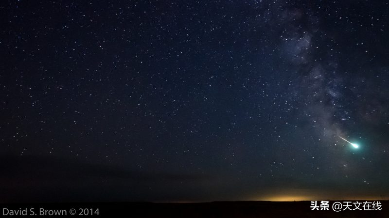 您需要获取的2022年流星雨指南，全都在这里！天琴座是下一个