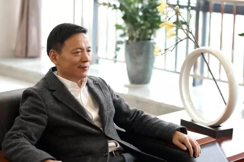 安庆走出一位富豪：白手起家，打造手机研发领先企业，身家超10亿