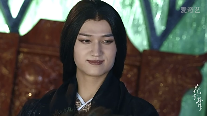 凹凸不平崎岖脸大PK！活久见，鞋拔子见了都有优越感