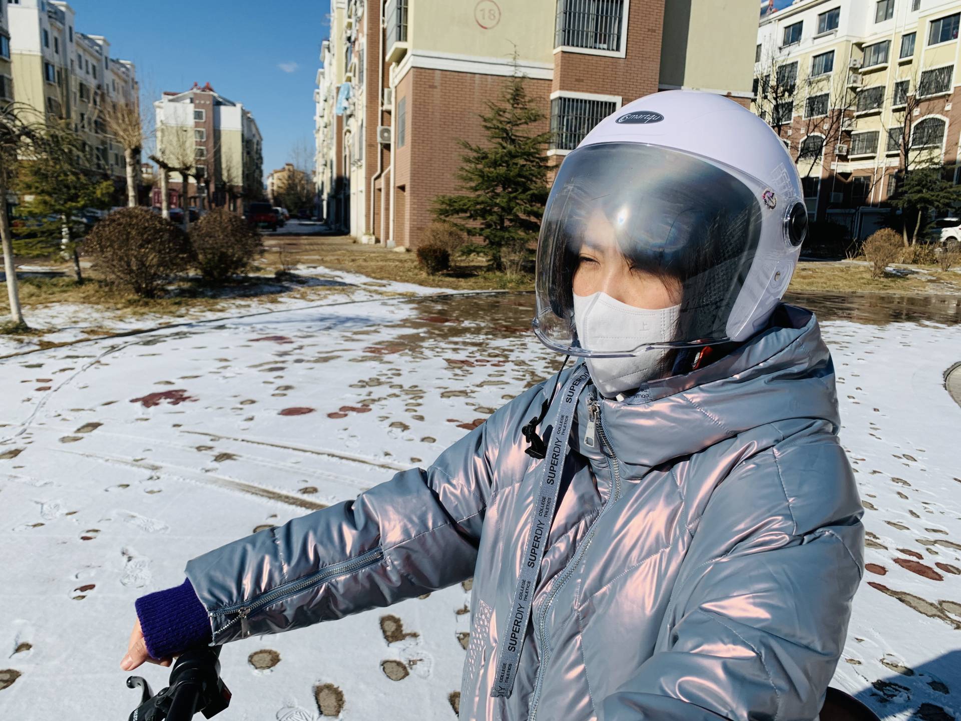 四季皆宜 安全出行—Smart4u电动车/摩托车安全头盔体验