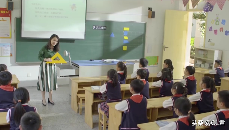 学校厕所成孩子们的“噩梦”，憋大小便是常态，整改政策来了