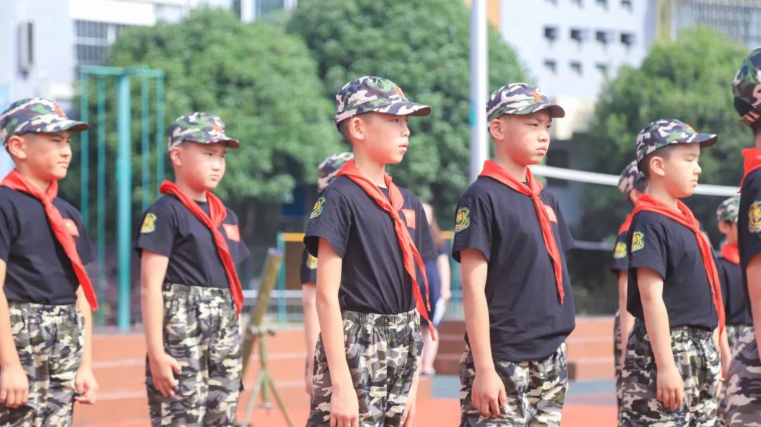 南湖小学学生开展为期10天国防教育学习体验活动并进行汇报展示