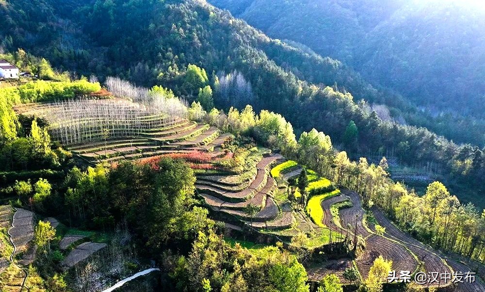 漢中這里，風(fēng)光迤邐、景色秀麗！值得一去！