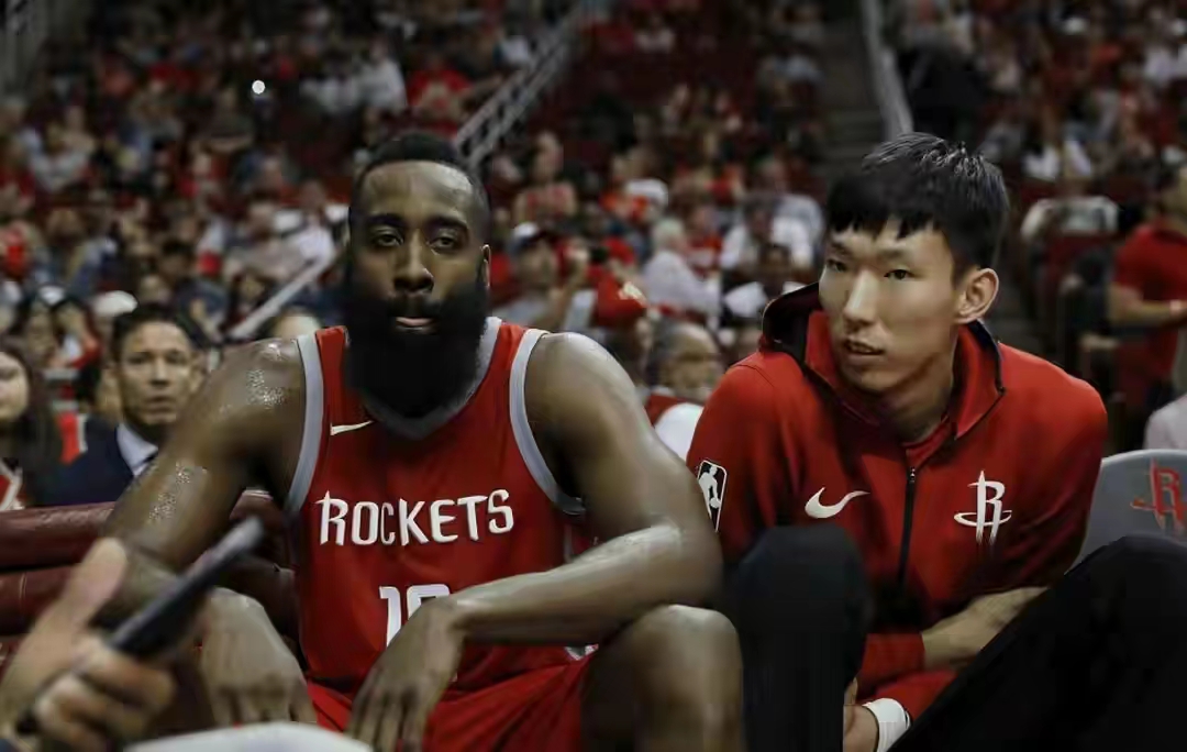 nba周琦为什么没上场(重返NBA！央视打开大门，哈登重点关注，周琦有望加盟76人)