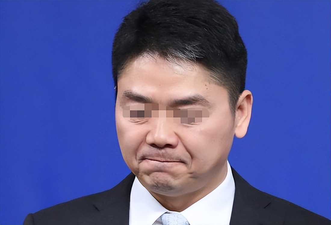 劉強東性侵案細節再曝光，女方改口稱自愿，看奶茶妹妹如何反擊