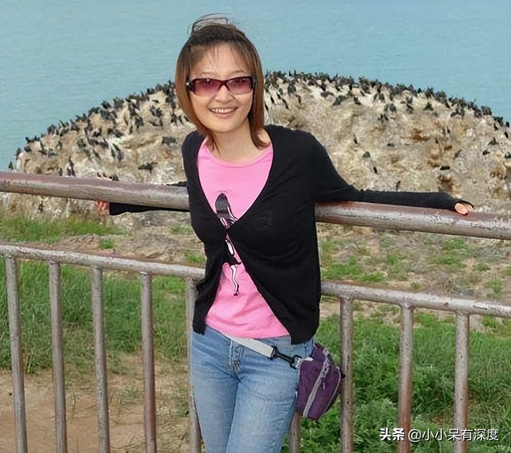 央视财经一姐谢颖颖近照她的老公到底是谁40岁生下女儿很幸福