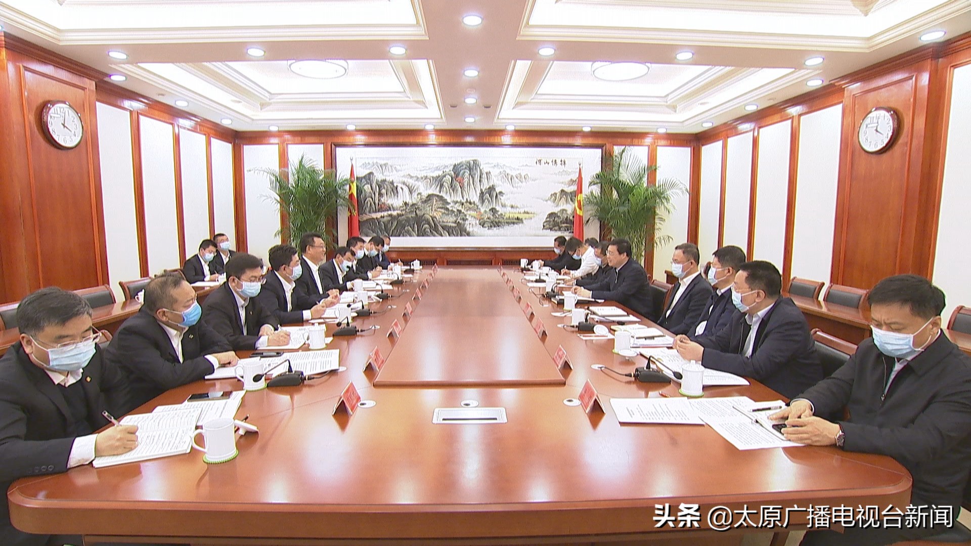 太原：韦韬与山西交通控股集团党委书记 董事长武艺一行举行工作会谈