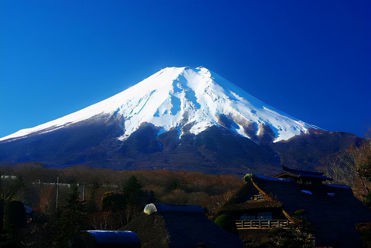 日本最高的山是哪座山(日本精神文化的象徵富士山)