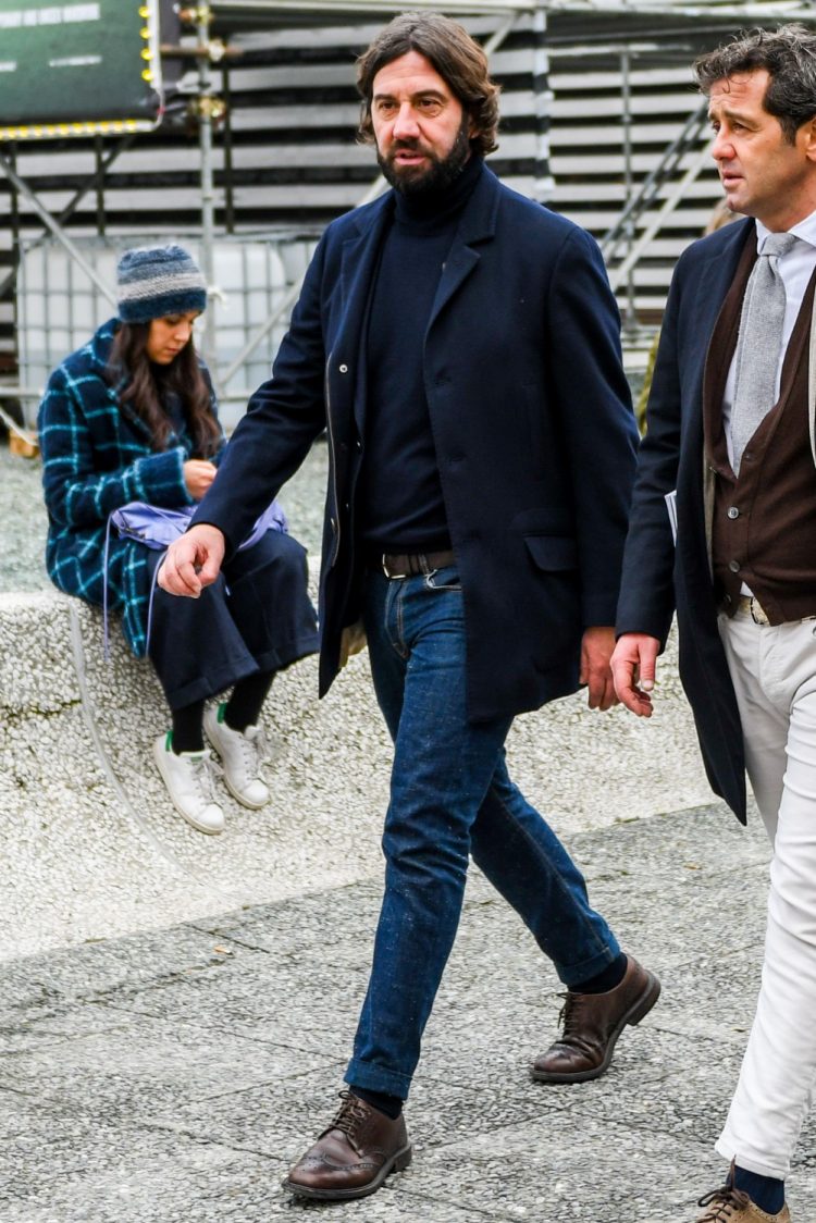 牛仔裤搭配鞋子图片男(牛仔裤和皮鞋这样搭配) - 赤虎壹号