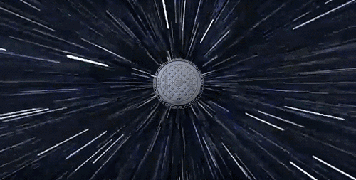 迄今为止地球上速度最快的人造物体是什么？正确答案是：一个井盖