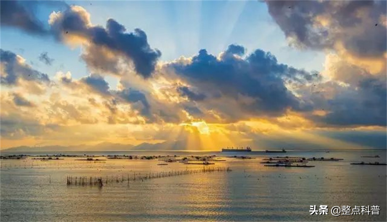 天空再度出现“丁达尔”现象！对人类来说不是好事，专家感到担忧