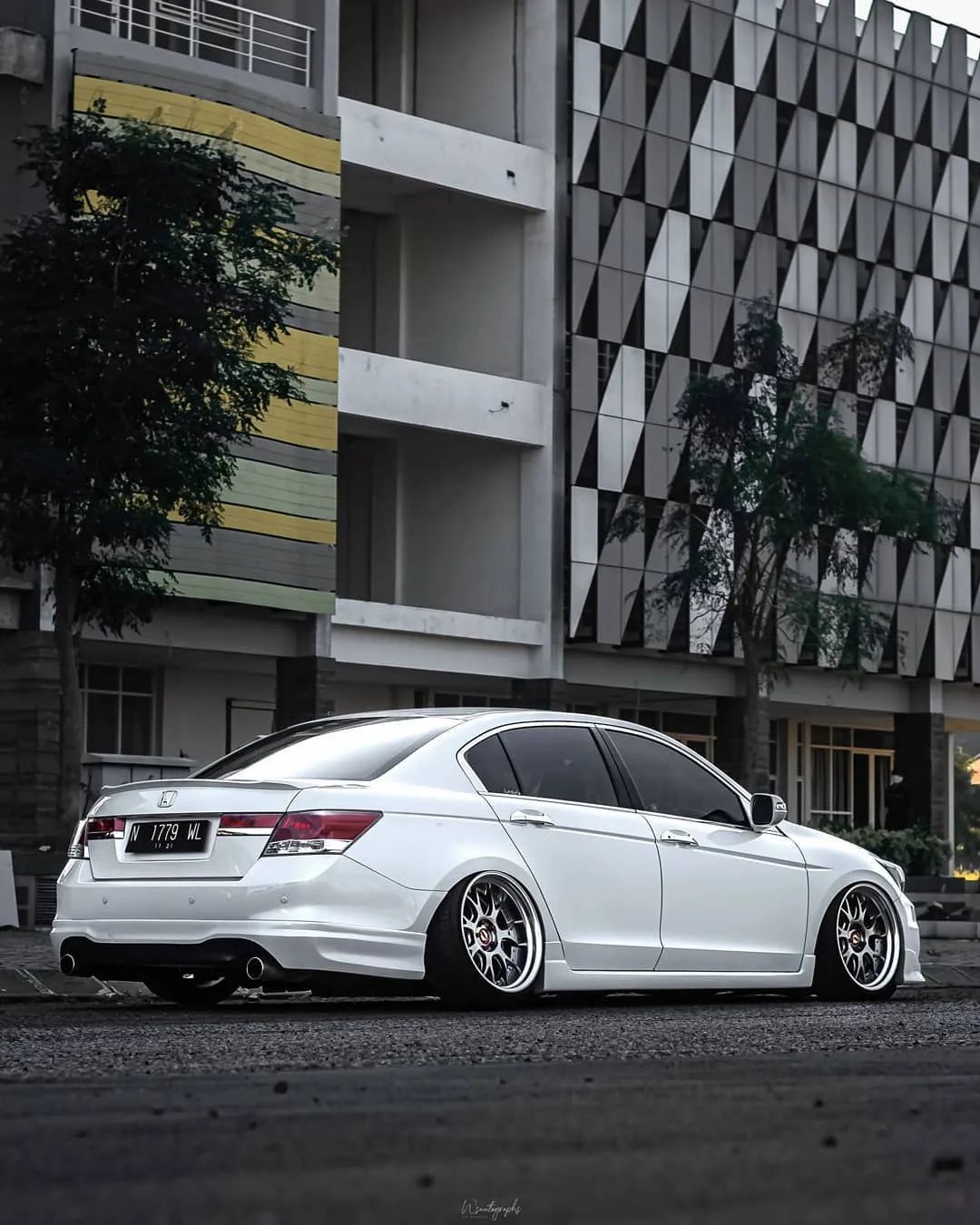 八代雅阁改装鉴赏