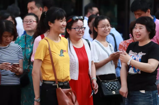 大学教授建议取消高考选择题，防止学生“捡漏”，网友看法不一