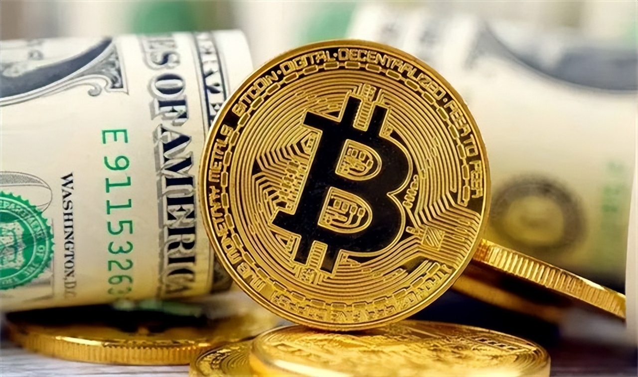 从教师到富豪，他靠10万枚比特币套现135亿后，却说比特币是骗局