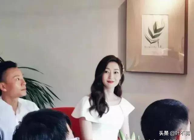 徐娘半老，风韵犹存！这七位女明星真是越老越妖，又少女又有味道