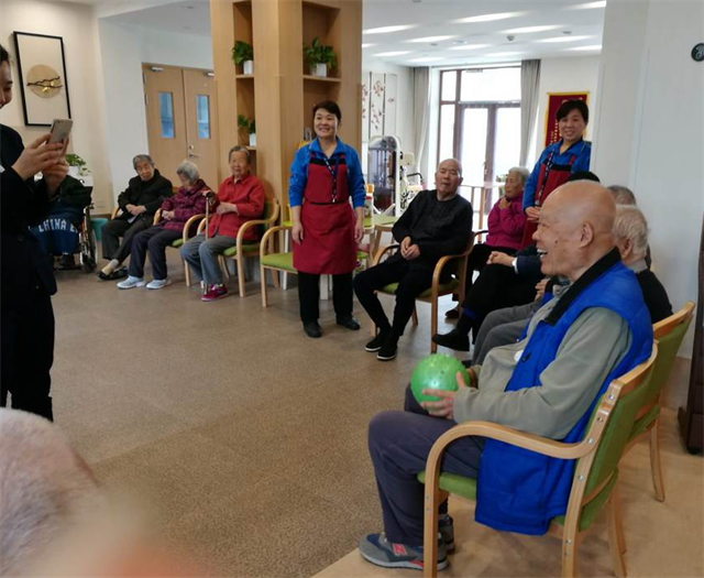 浙江奥数天才叶珈宁：未参加高考高2被保送，北大降200也要录取