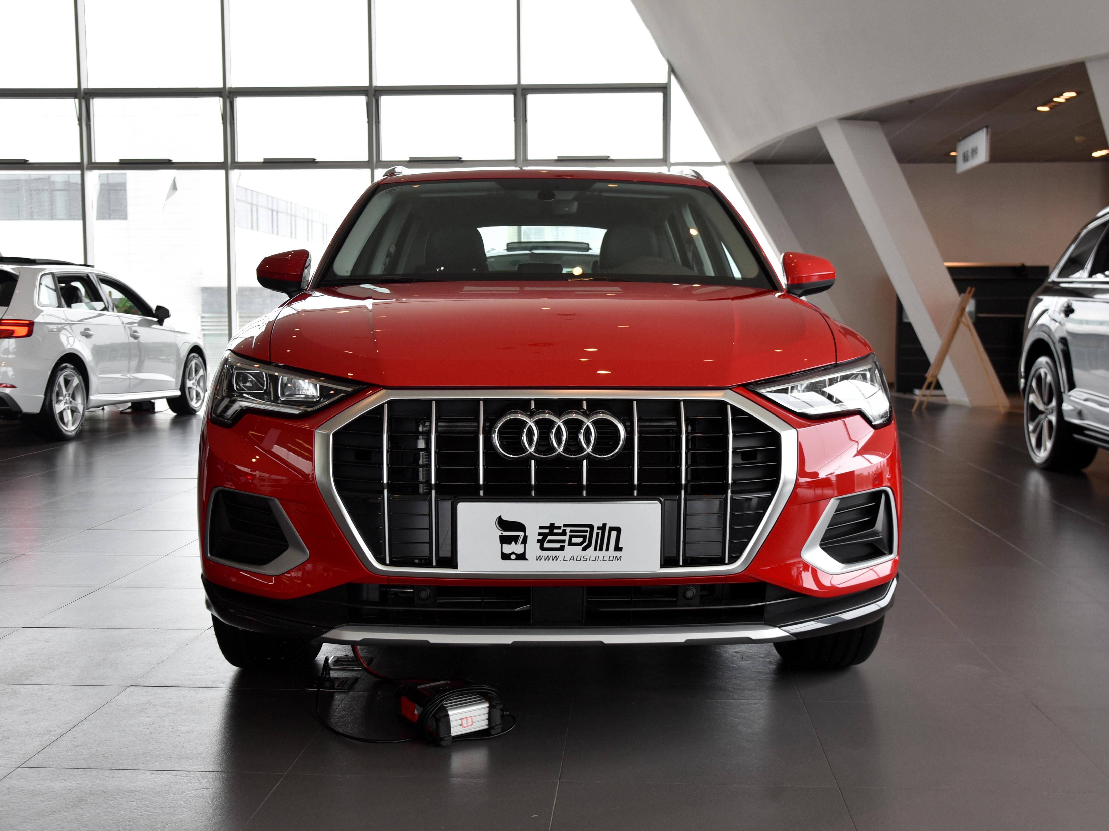 豪华品牌,ea888发动机,内饰大屏,实拍奥迪q3