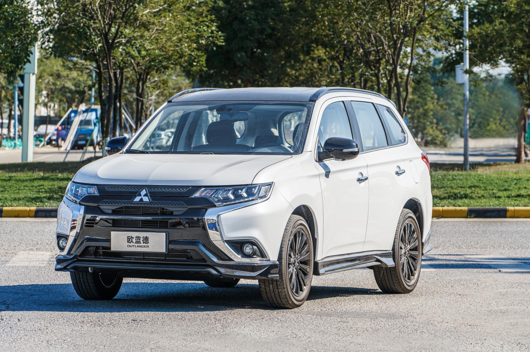 广汽三菱南通伟达店-腊八启新程,欧蓝德9重曜动礼助你购车过年