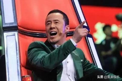 杨坤:“师生恋”曾传遍全网,约会不同美女,49岁感情成谜