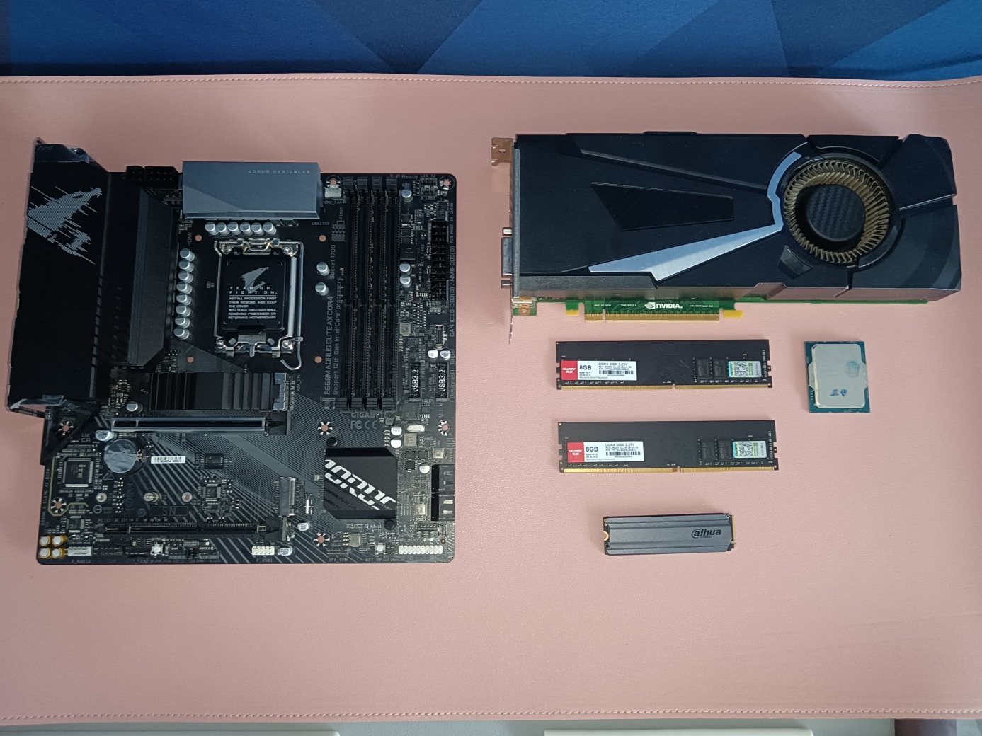 配的齐全、才能打的畅快–技嘉(GIGABYTE)小雕AX B660M DDR4主板