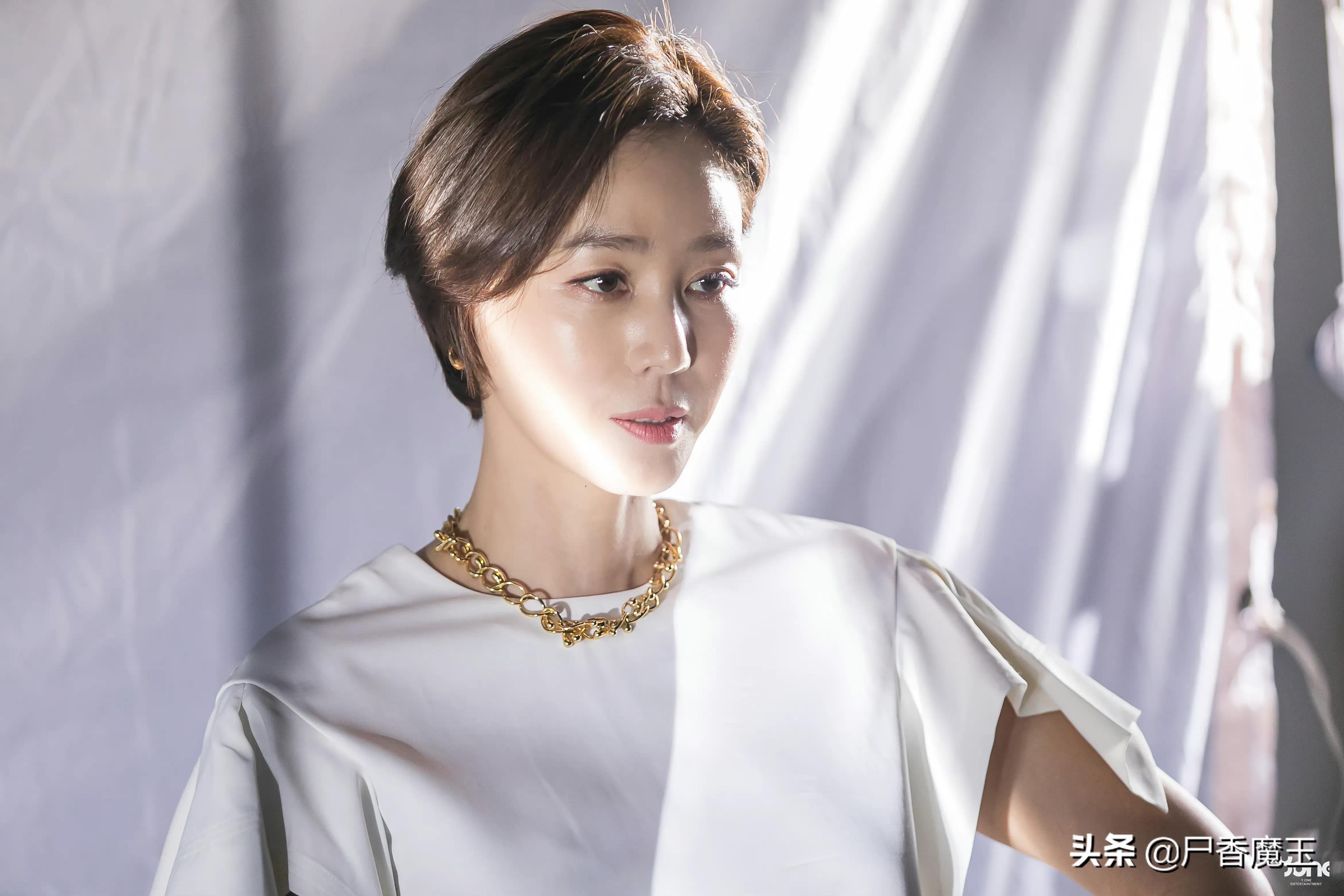 韩国最美妈妈金成玲