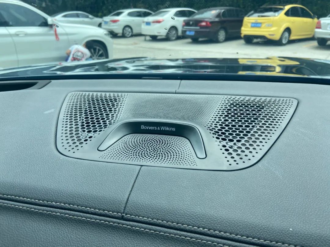 宝马都用哪些音响 宝马原厂宝华韦健b&w音响 - 改装知识 - 汽车音响