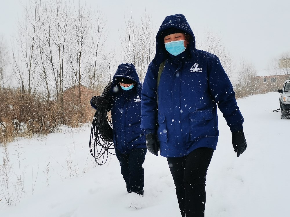 暴雪突降，黑龙江大兴安岭移动分公司及时排查通信线路隐患保障线路安全畅通