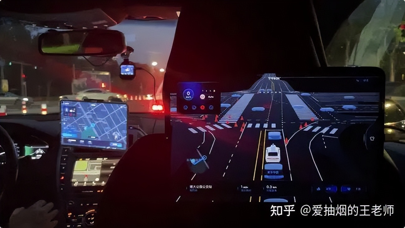 黑客用AI换脸技术应聘 人工智能安全问题不容忽视