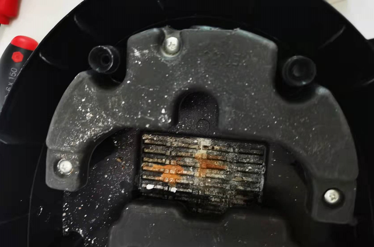 挂烫机一定要用纯净水，暴力拆解带您看看为什么