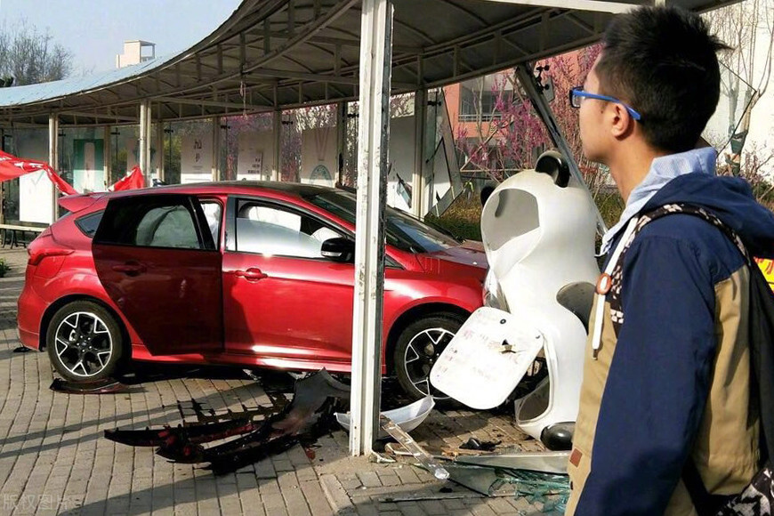 河南电子科技学校（对标两电和两航）