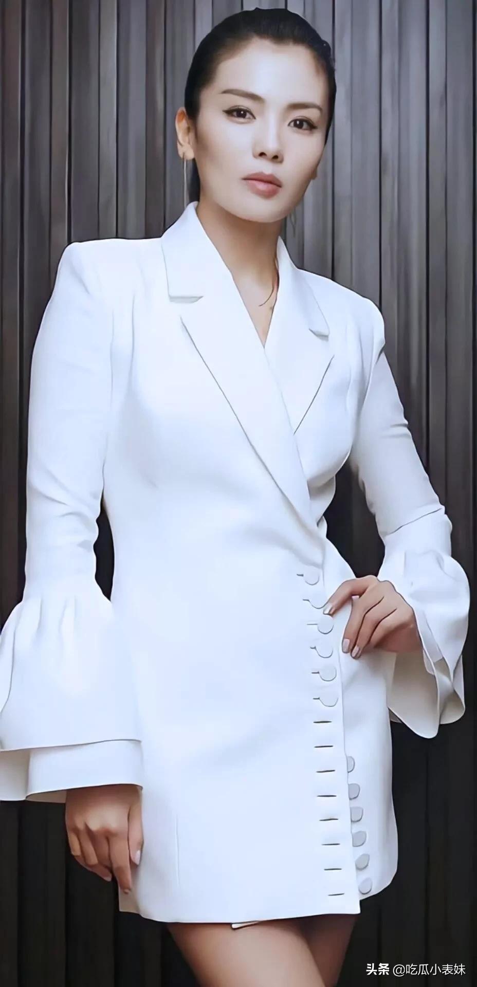 刘涛，妩媚动人，成熟有韵味