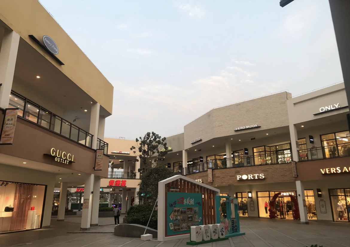 郑州最全逛街指南丨快把钱包交出来