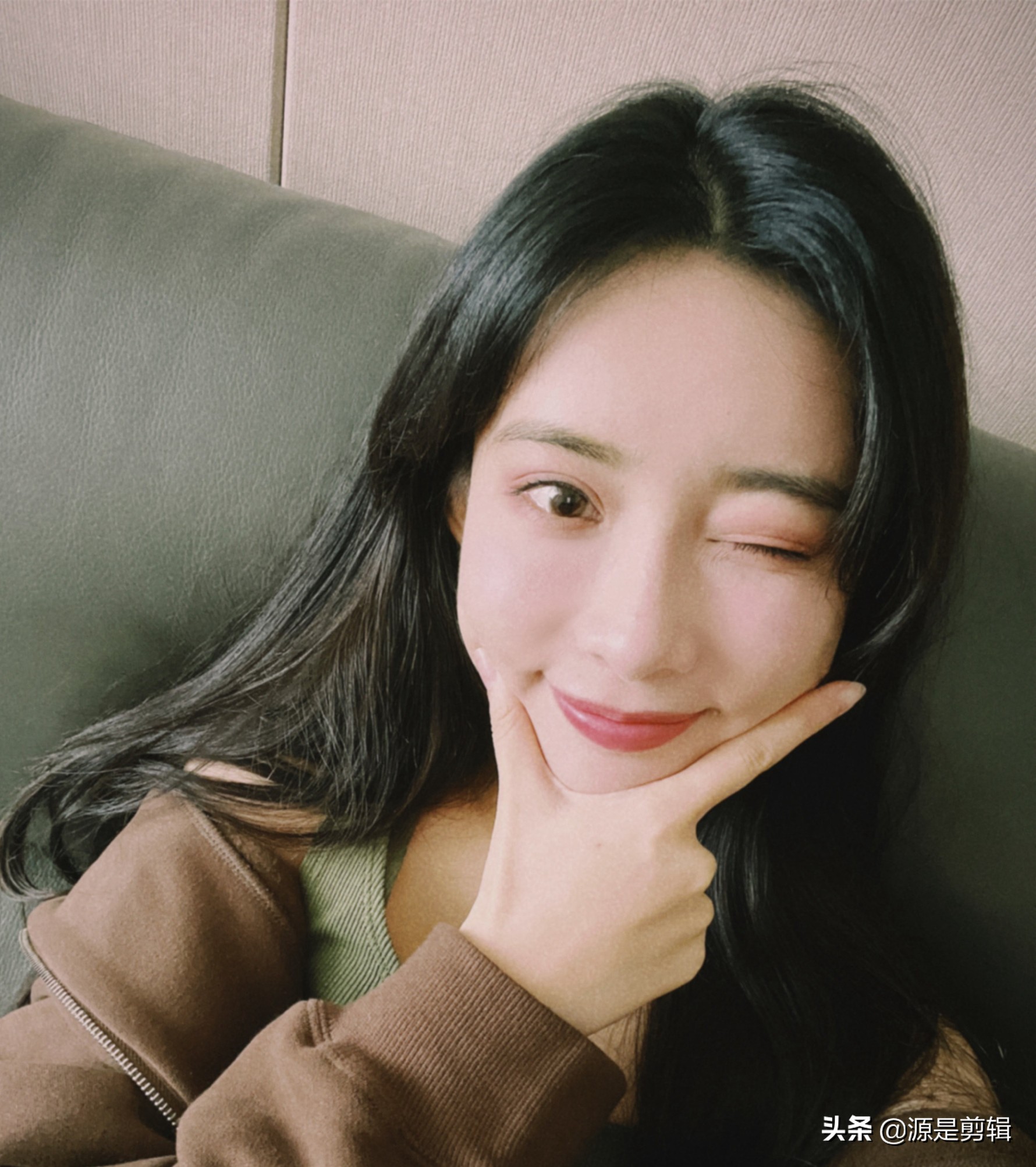 孟子义自拍搞怪美照