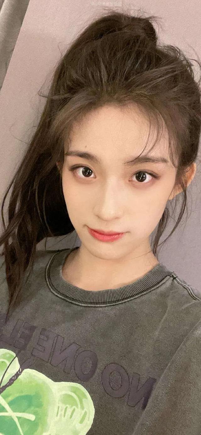 女明星特辑之新人演员钟丽丽