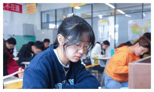 新高考模式下，各科分数算法有大改变，“赋分制”成高考公平保障